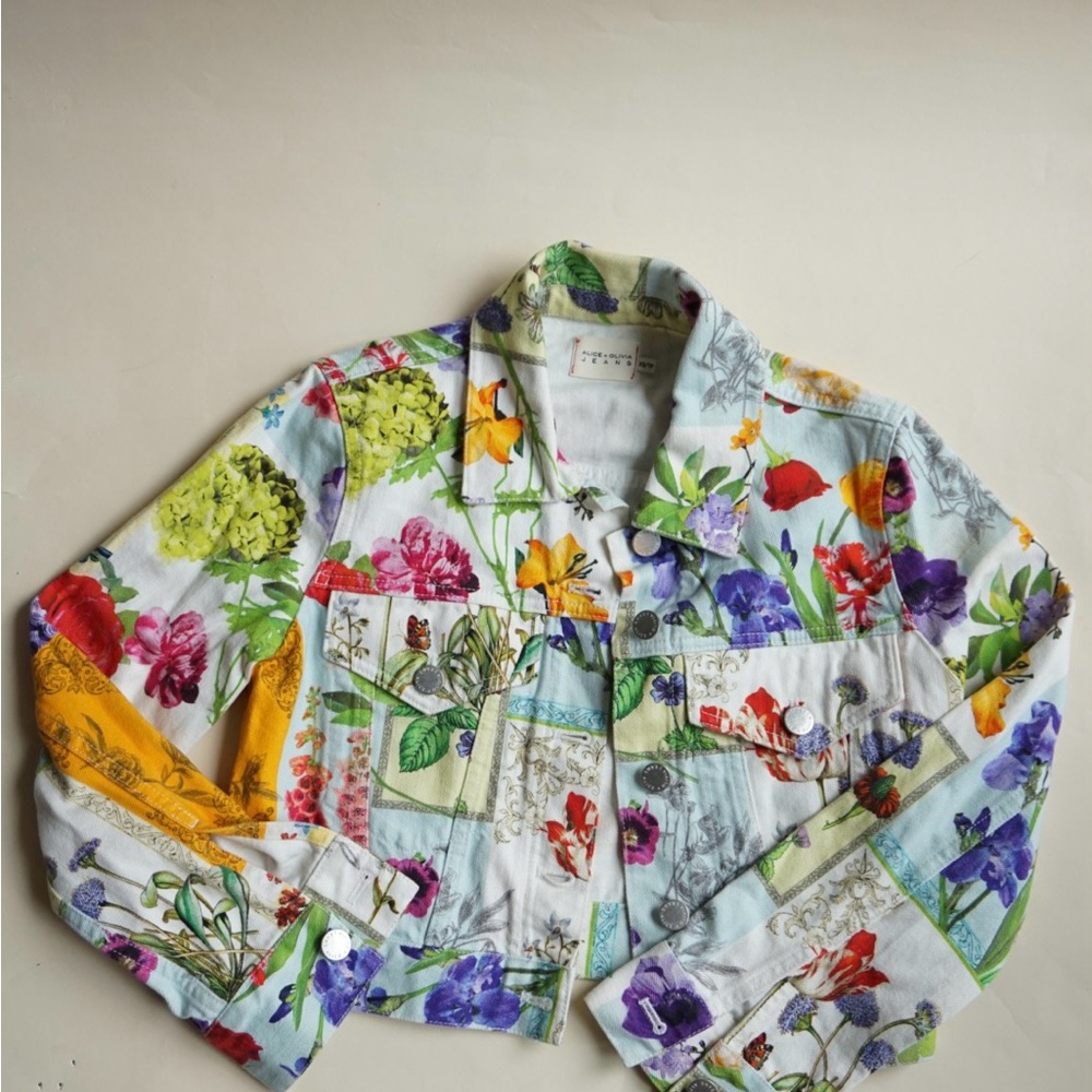 Alice & Olivia Denim "Chloe" Boxy Floral Patchwork Cropped Jacket - Size XS - Picture 8 of 9